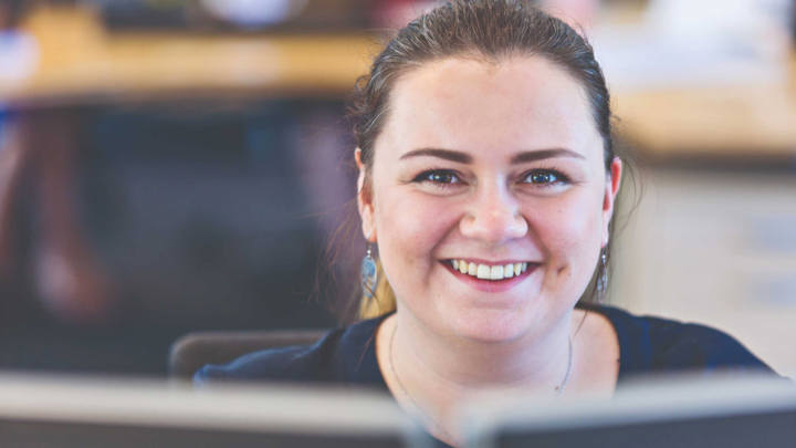 1712 X 963 - Office Work 3